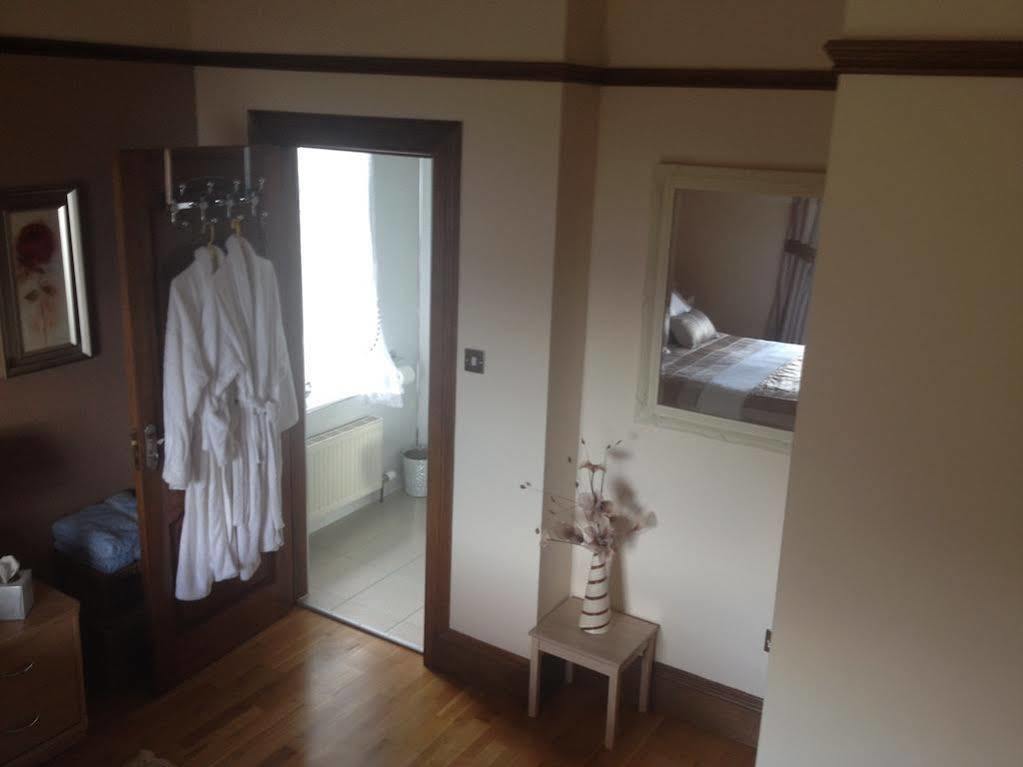 Marine House Hotel Dumfries Esterno foto