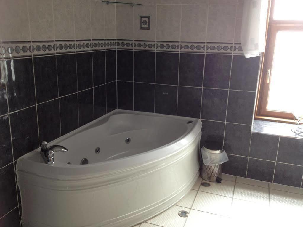 Marine House Hotel Dumfries Esterno foto