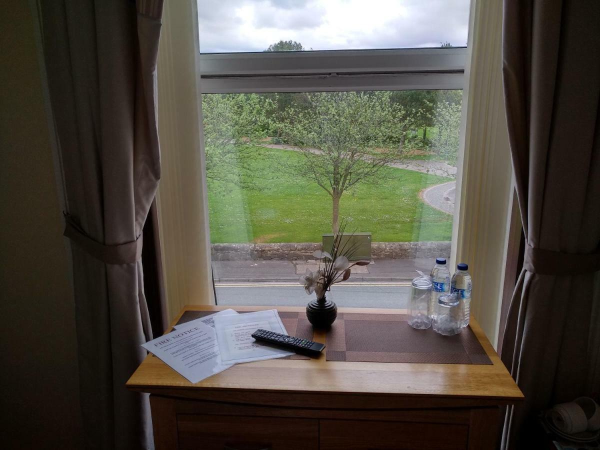 Marine House Hotel Dumfries Esterno foto