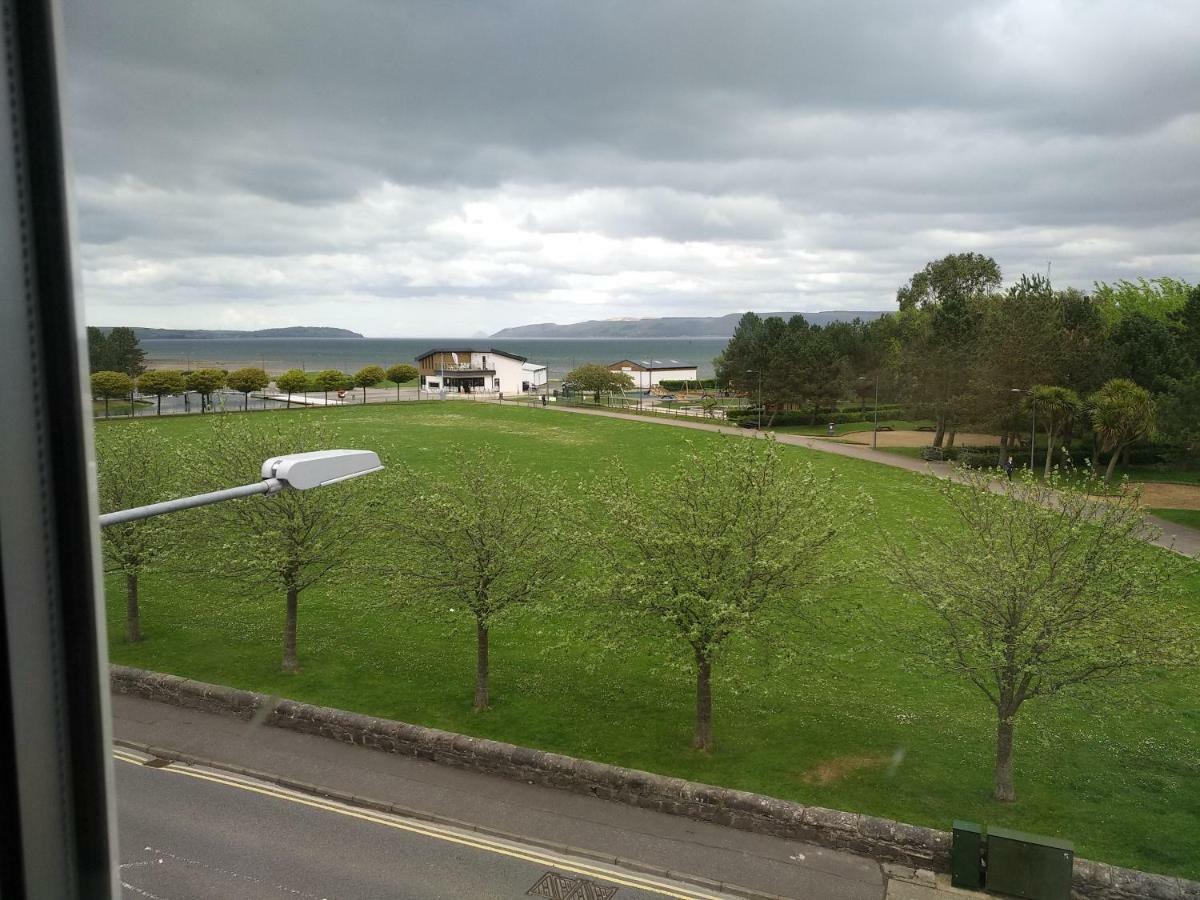 Marine House Hotel Dumfries Esterno foto