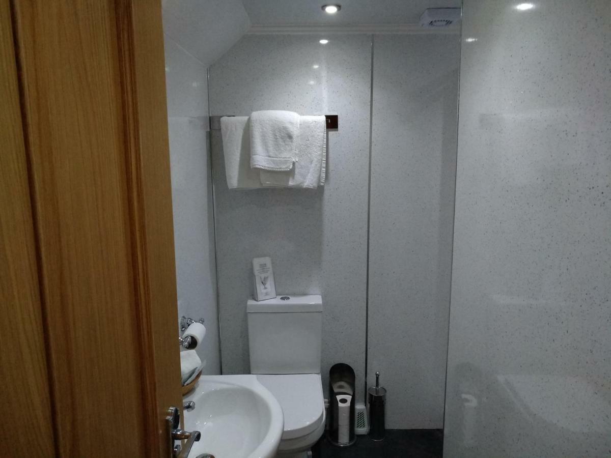 Marine House Hotel Dumfries Esterno foto