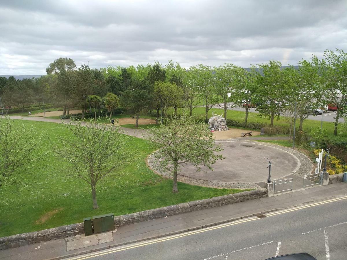 Marine House Hotel Dumfries Esterno foto