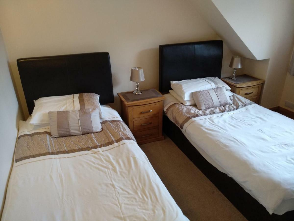Marine House Hotel Dumfries Esterno foto