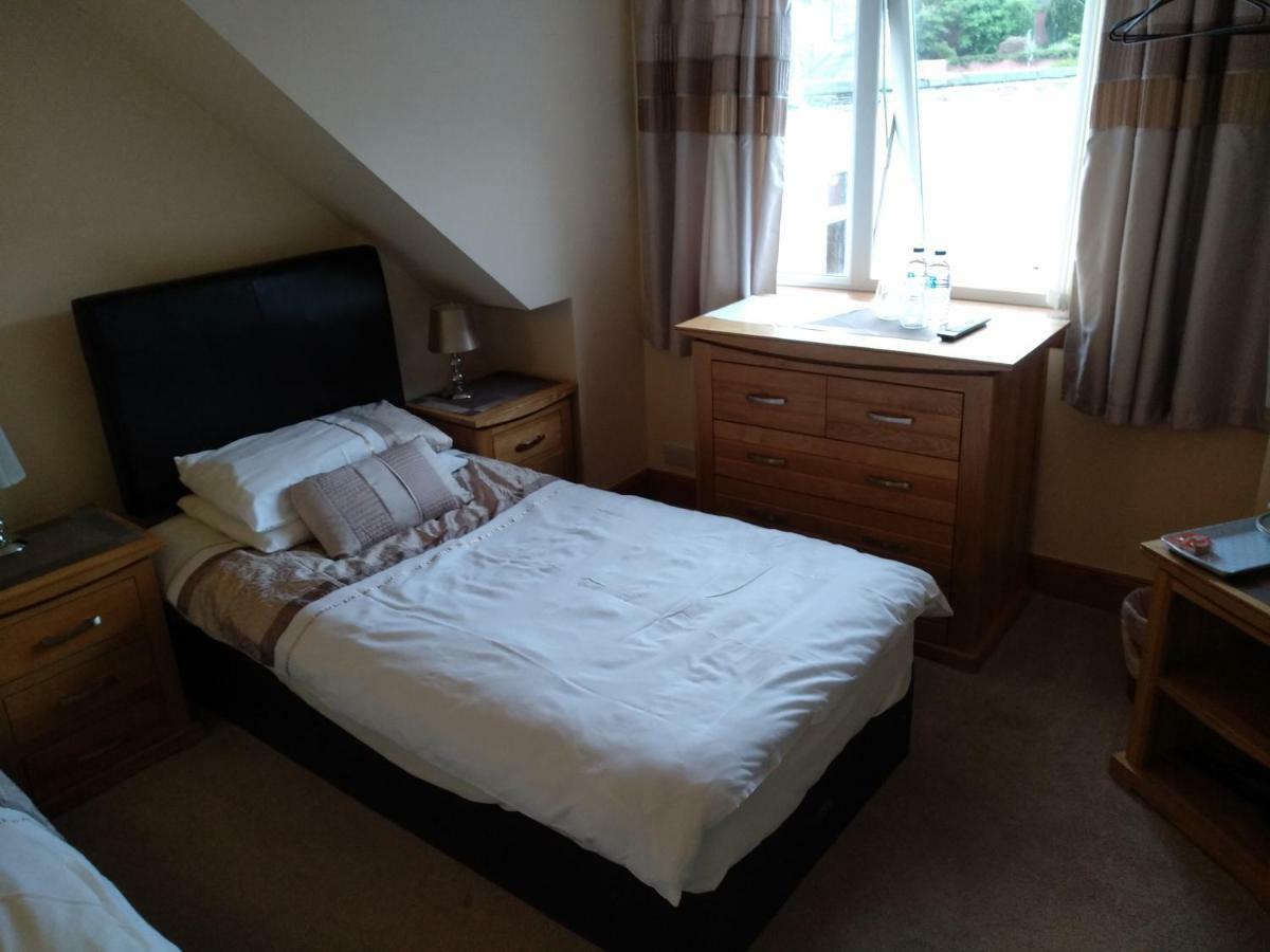 Marine House Hotel Dumfries Esterno foto